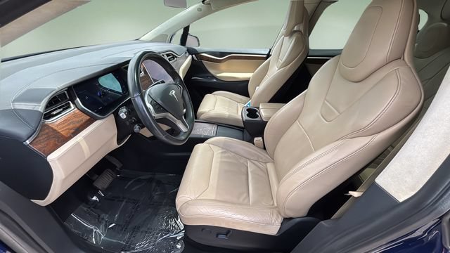 Used 2017 Tesla Model X 90D AWD/4WD image 18