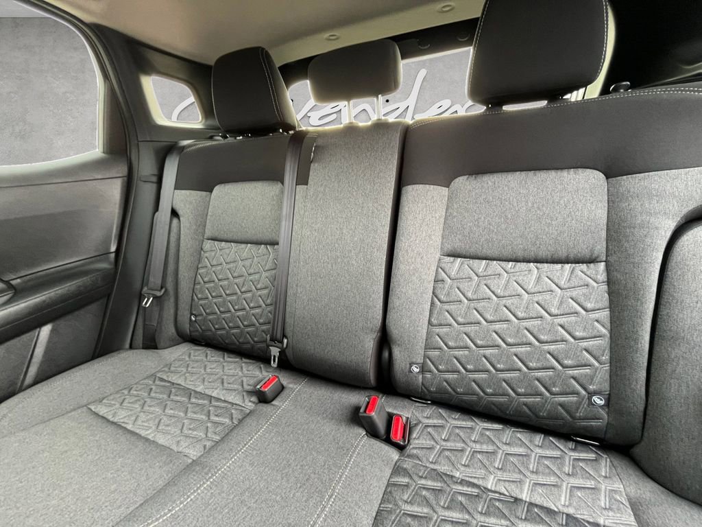 New 2026 Nissan Kicks SV image 22