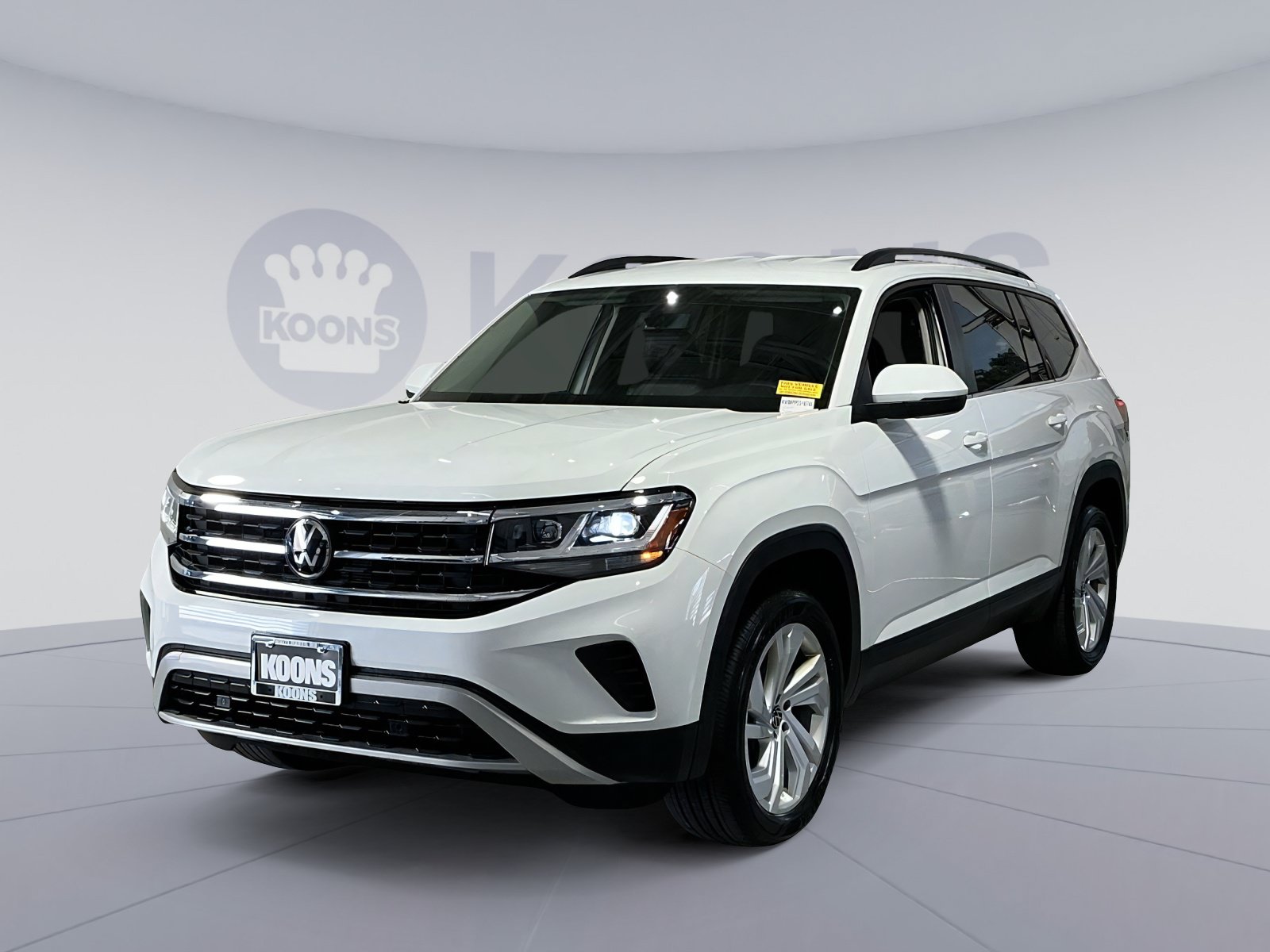 Used 2023 Volkswagen Atlas SE AWD/4WD image 1