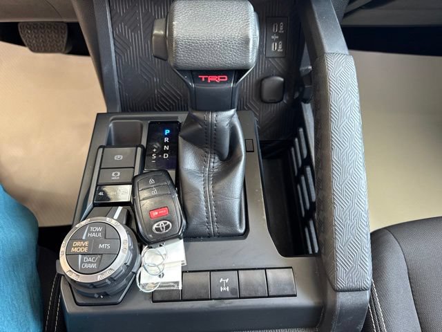 Used 2024 Toyota Tacoma TRD Off-Road AWD/4WD image 21