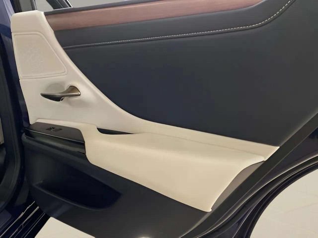 Used 2025 Lexus ES 350 w/ Premium Package FWD image 72
