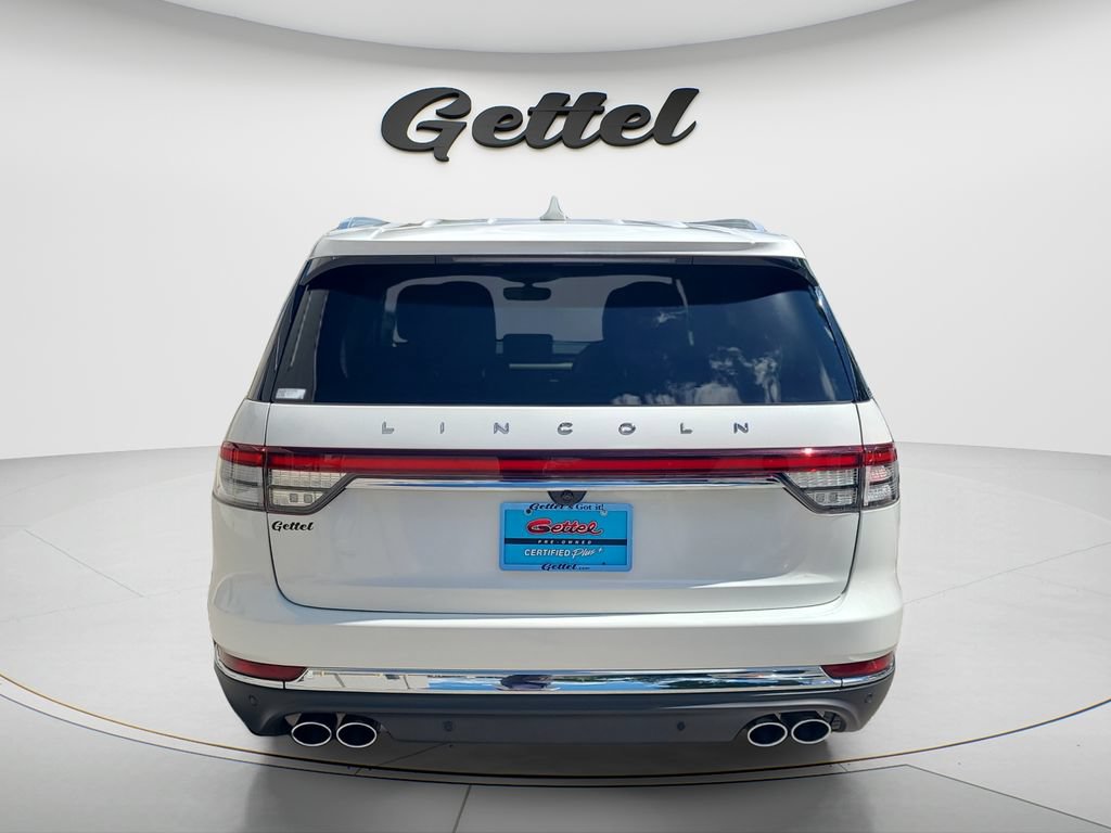 Used 2023 Lincoln Aviator 2WD w/ Premium Package image 6