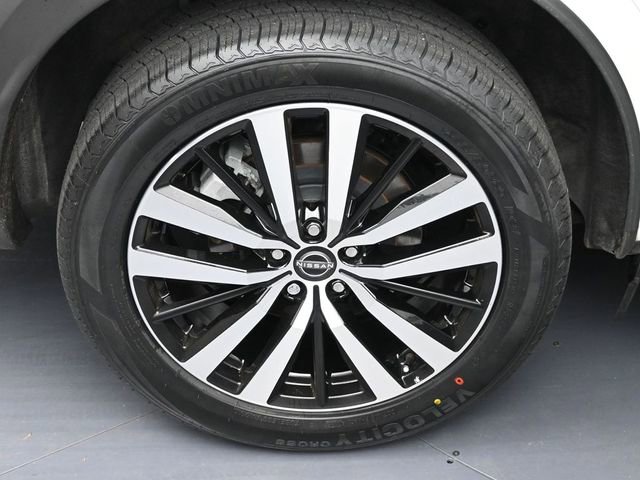 Used 2023 Nissan Pathfinder Platinum AWD/4WD image 5