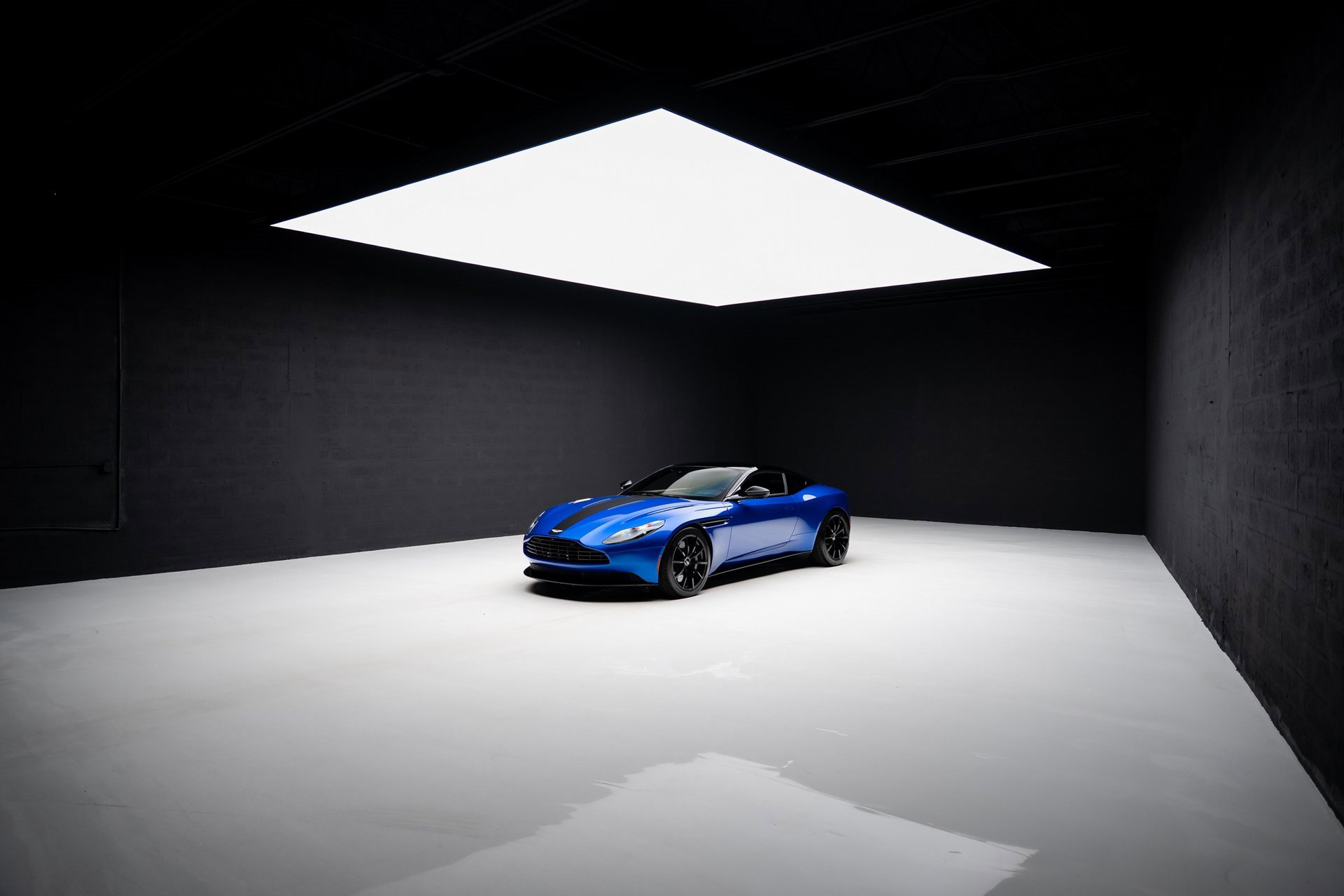 Used 2020 Aston Martin DB11 AMR image 85