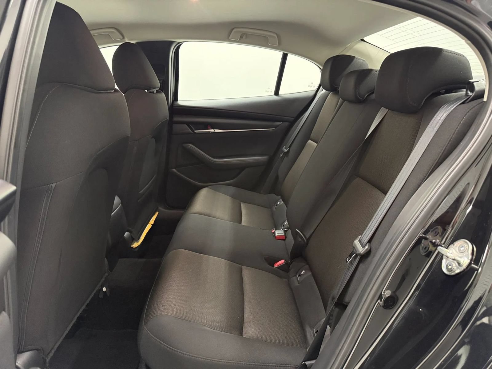 Used 2021 MAZDA MAZDA3 s FWD image 15