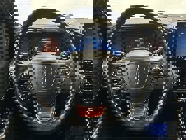 Used 2024 Lincoln Navigator Reserve image 15