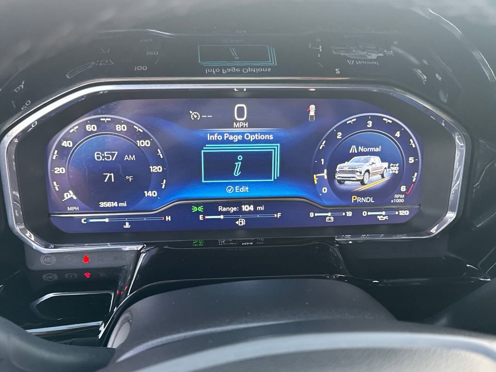 Used 2025 Chevrolet Silverado 1500 LT image 25