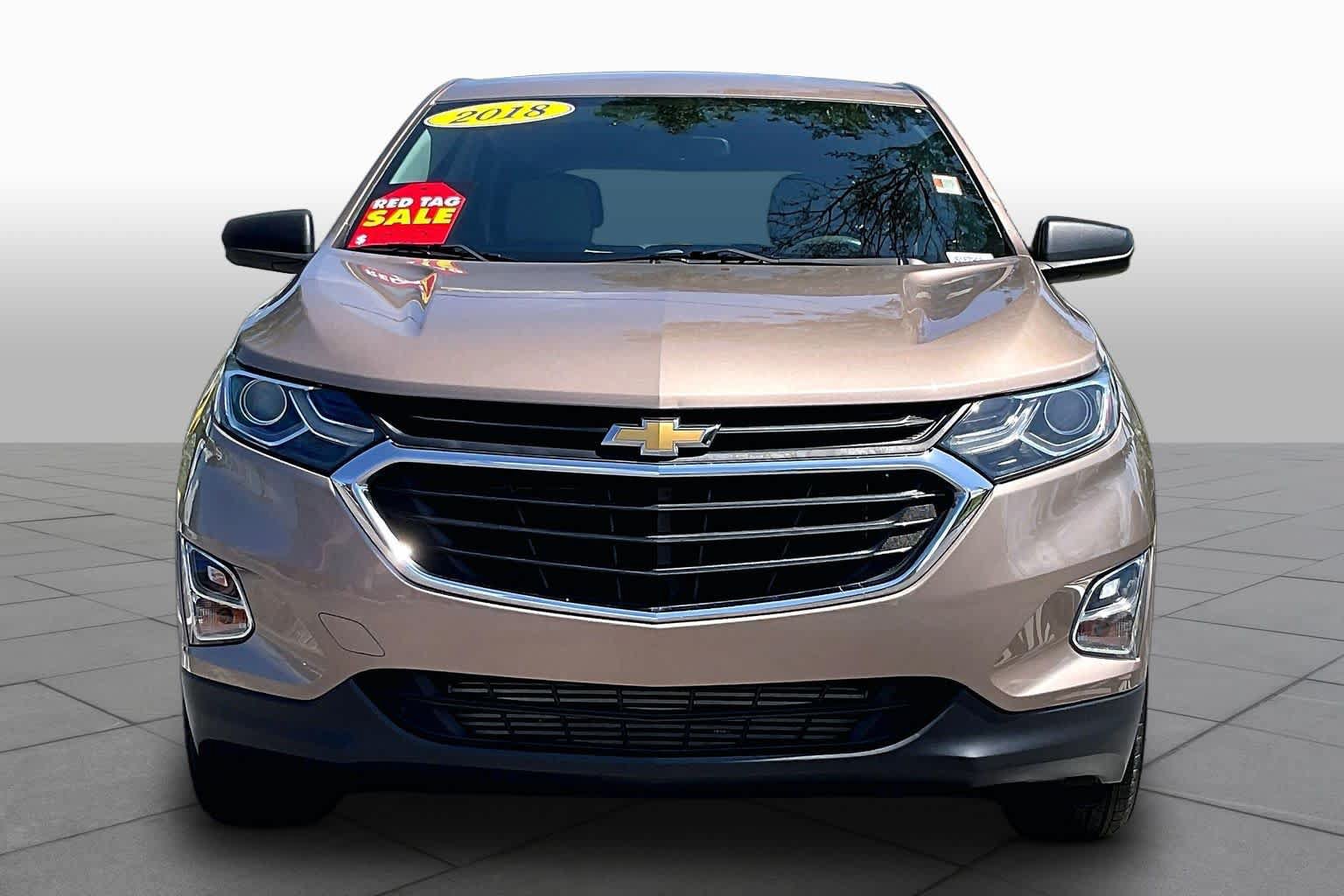 Used 2018 Chevrolet Equinox LS FWD image 4