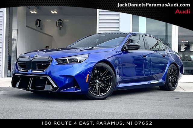 Used 2025 BMW M5 w/ Carbon Package