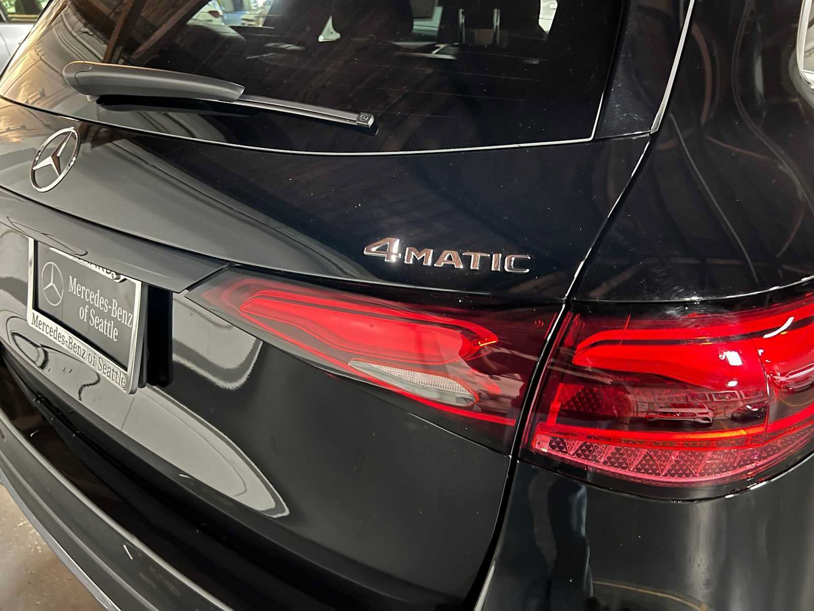 Used 2026 Mercedes-Benz GLC 300 4MATIC image 15