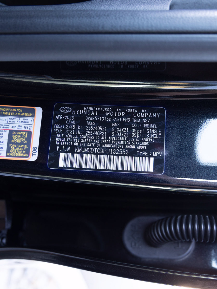Used 2023 Genesis GV70 3.5T Sport w/ Sport Prestige Package AWD/4WD image 36