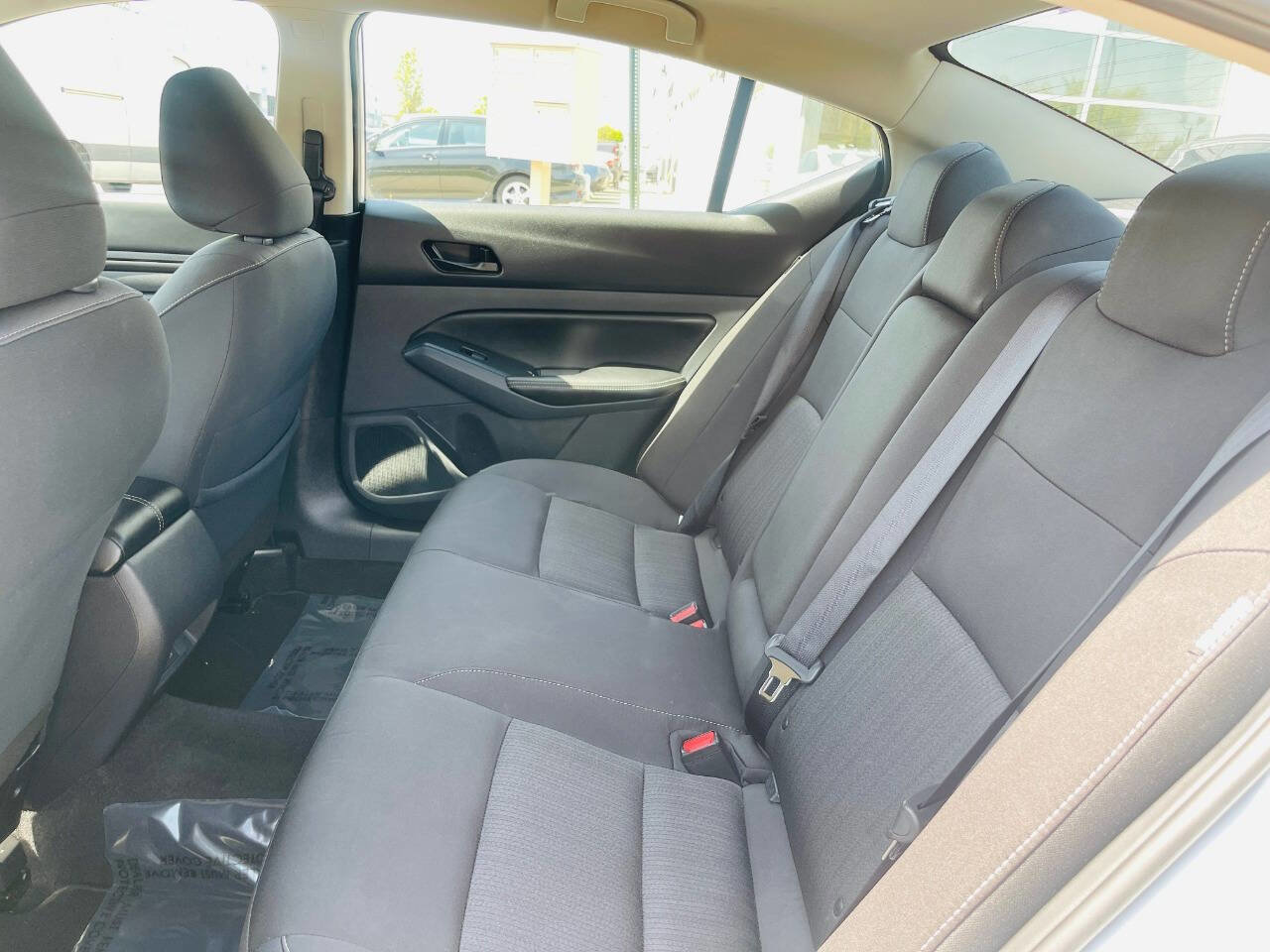 Used 2025 Nissan Altima 2.5 SV image 22