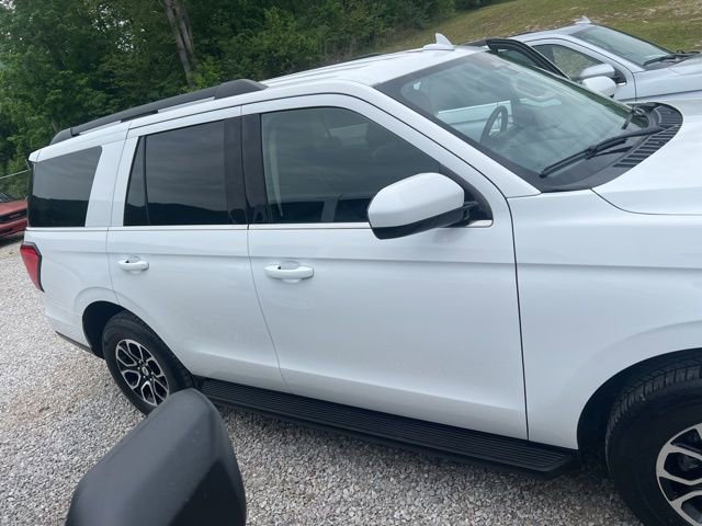 Used 2024 Ford Expedition XLT AWD/4WD image 10