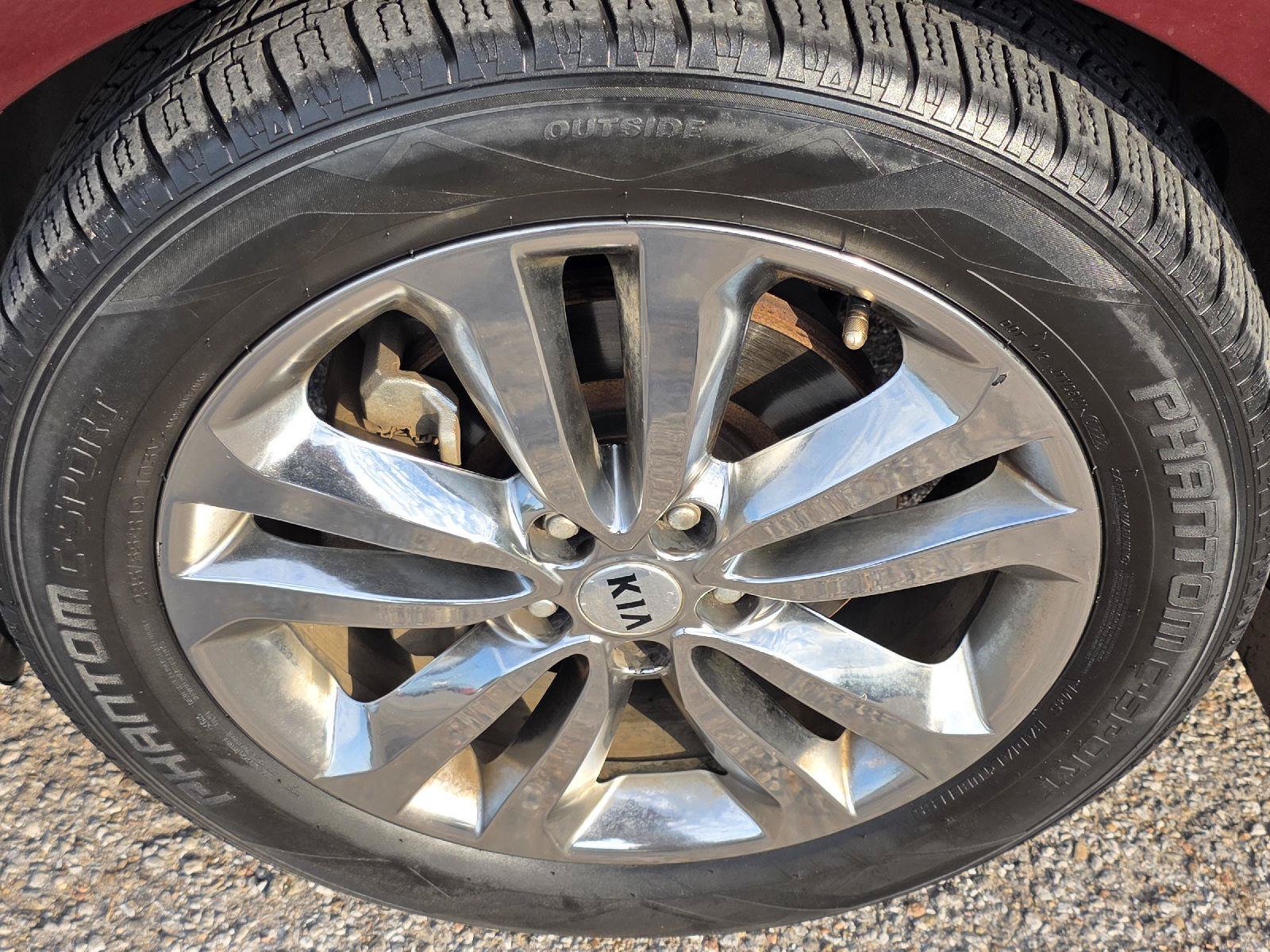 Used 2016 Kia Sedona SX Limited w/ Option Group 030 FWD image 44