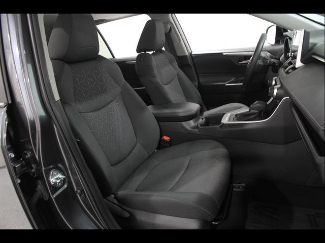 Used 2023 Toyota RAV4 XLE w/ Convenience Package AWD/4WD image 17