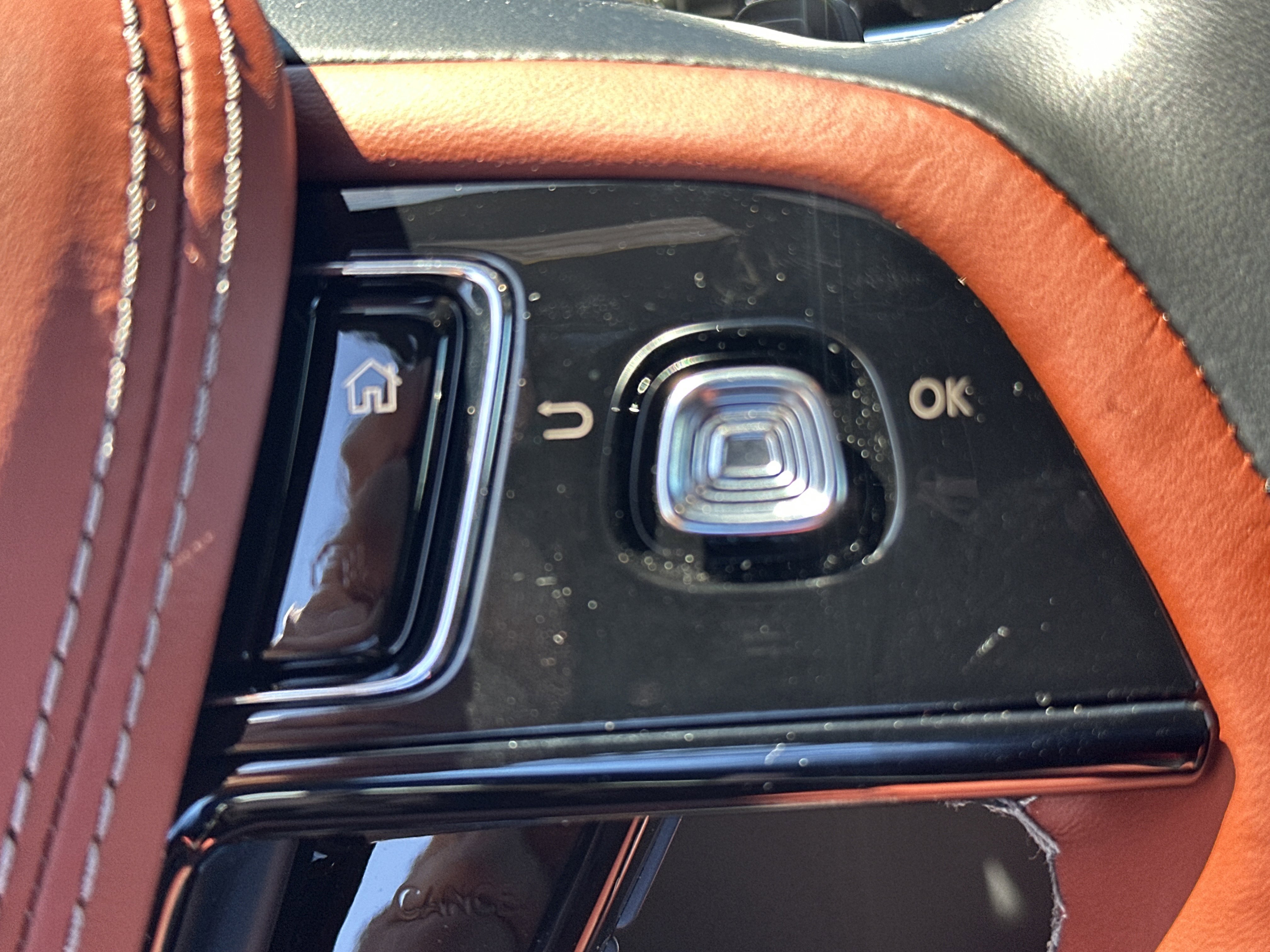 New 2025 Lincoln Aviator Reserve w/ Equipment Group 201A image 23