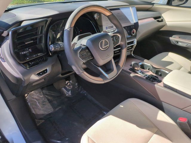 Used 2023 Lexus RX 350h w/ Cold Area Package image 13