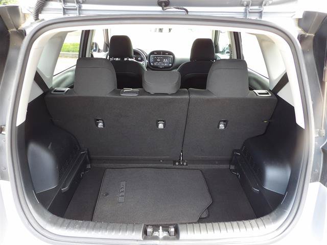 Used 2023 Kia Soul LX FWD image 30