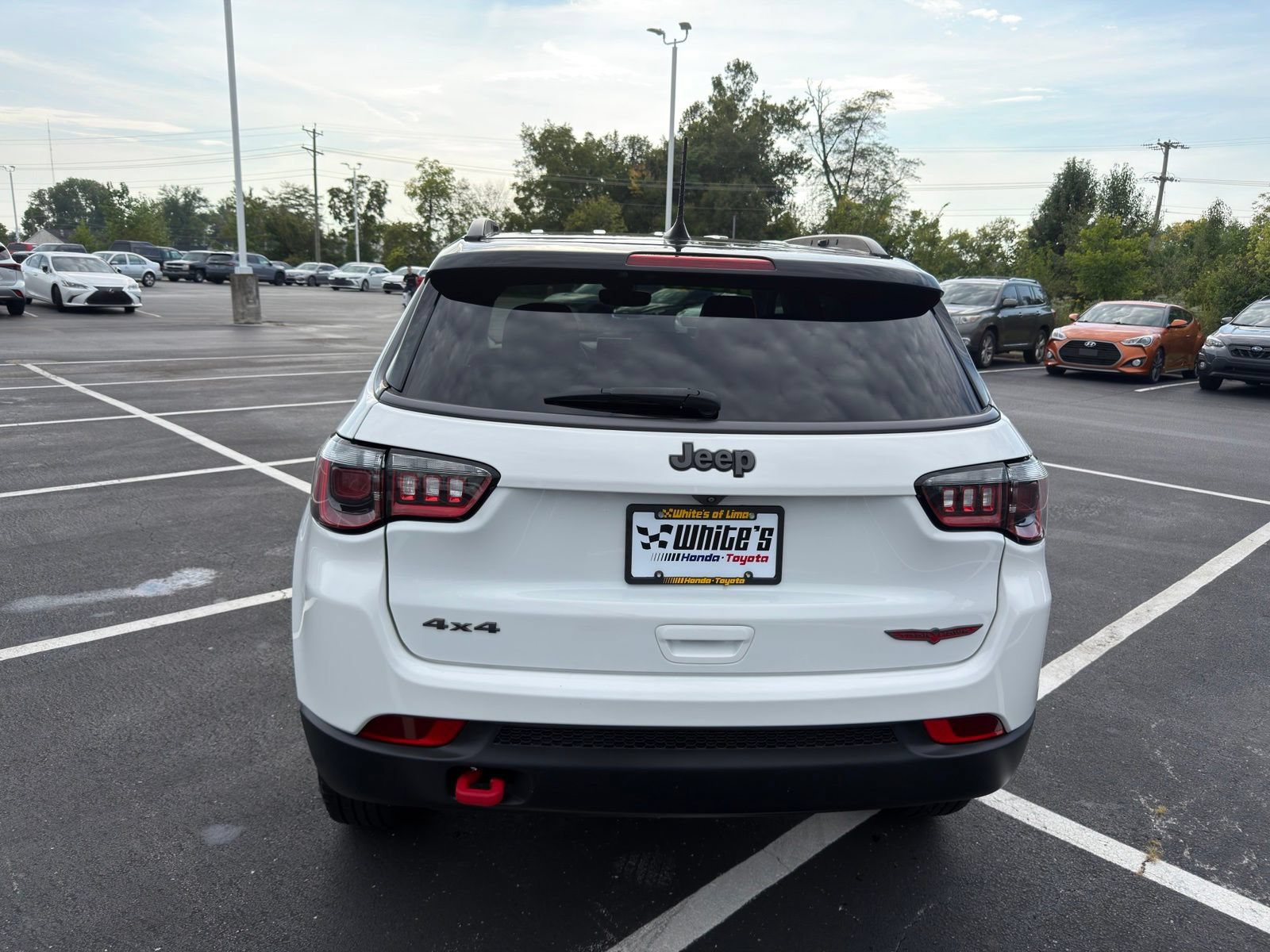 Used 2022 Jeep Compass Trailhawk w/ Trailhawk Convenience Group AWD/4WD image 5