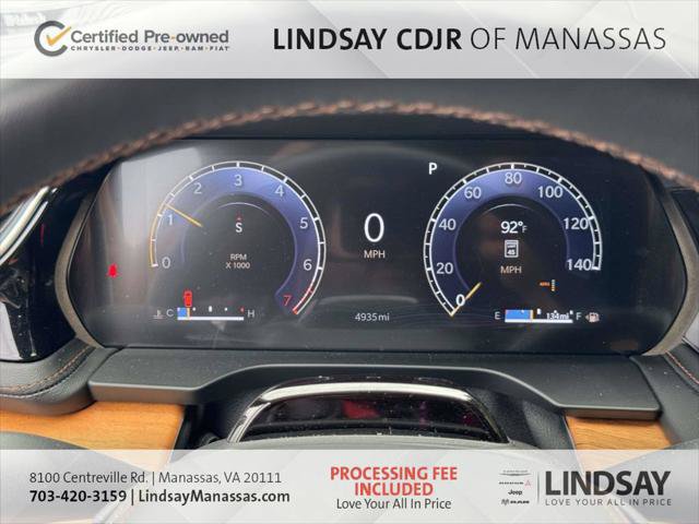 Used 2025 Jeep Grand Cherokee L Summit AWD/4WD image 12