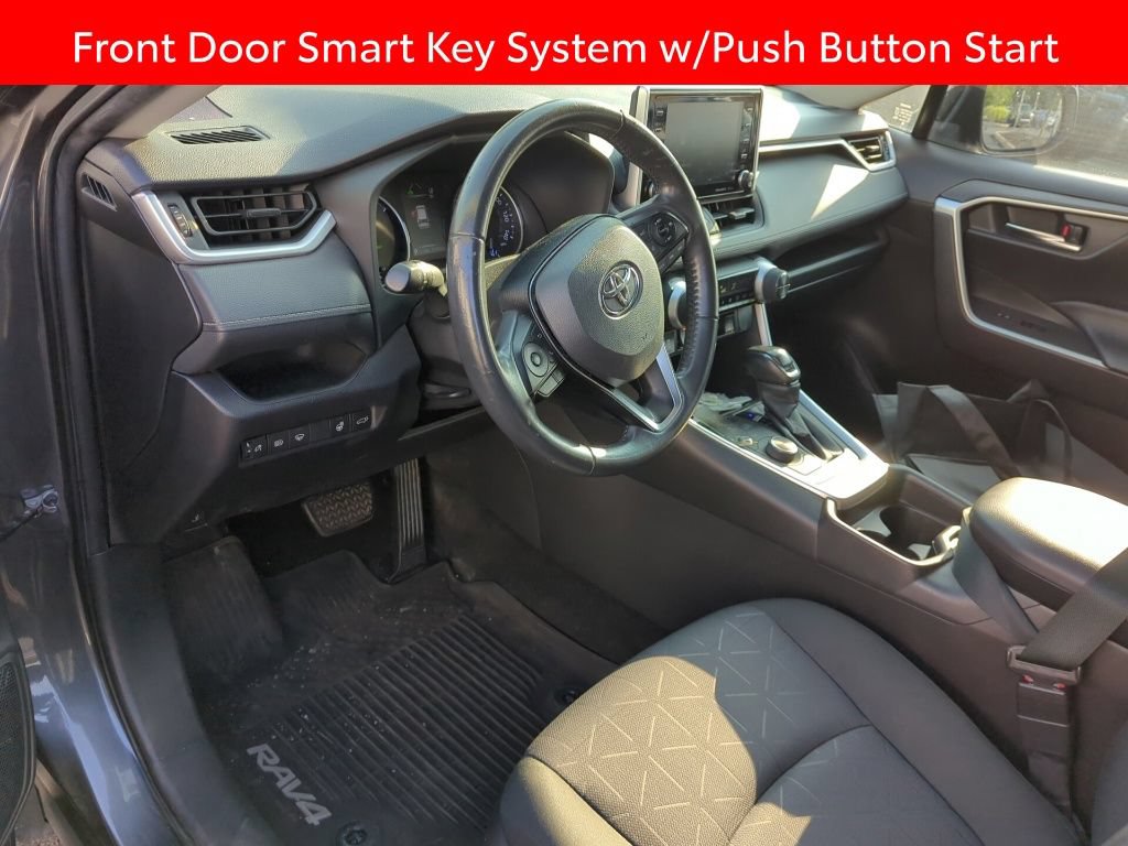 Used 2020 Toyota RAV4 XLE w/ Convenience Package AWD/4WD image 7