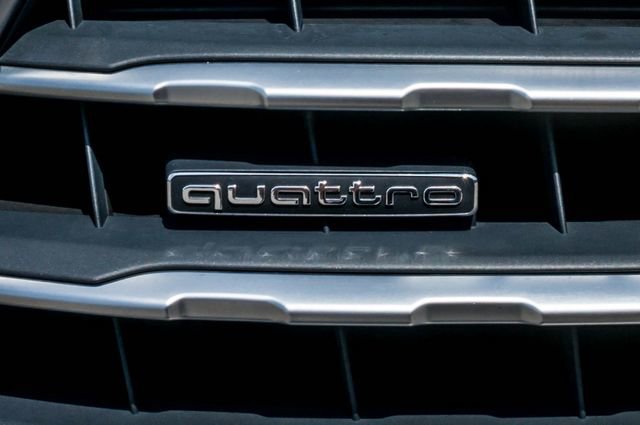 Used 2017 Audi Q7 3.0T Premium AWD/4WD image 26