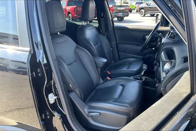 Certified 2023 Jeep Renegade Limited AWD/4WD image 7