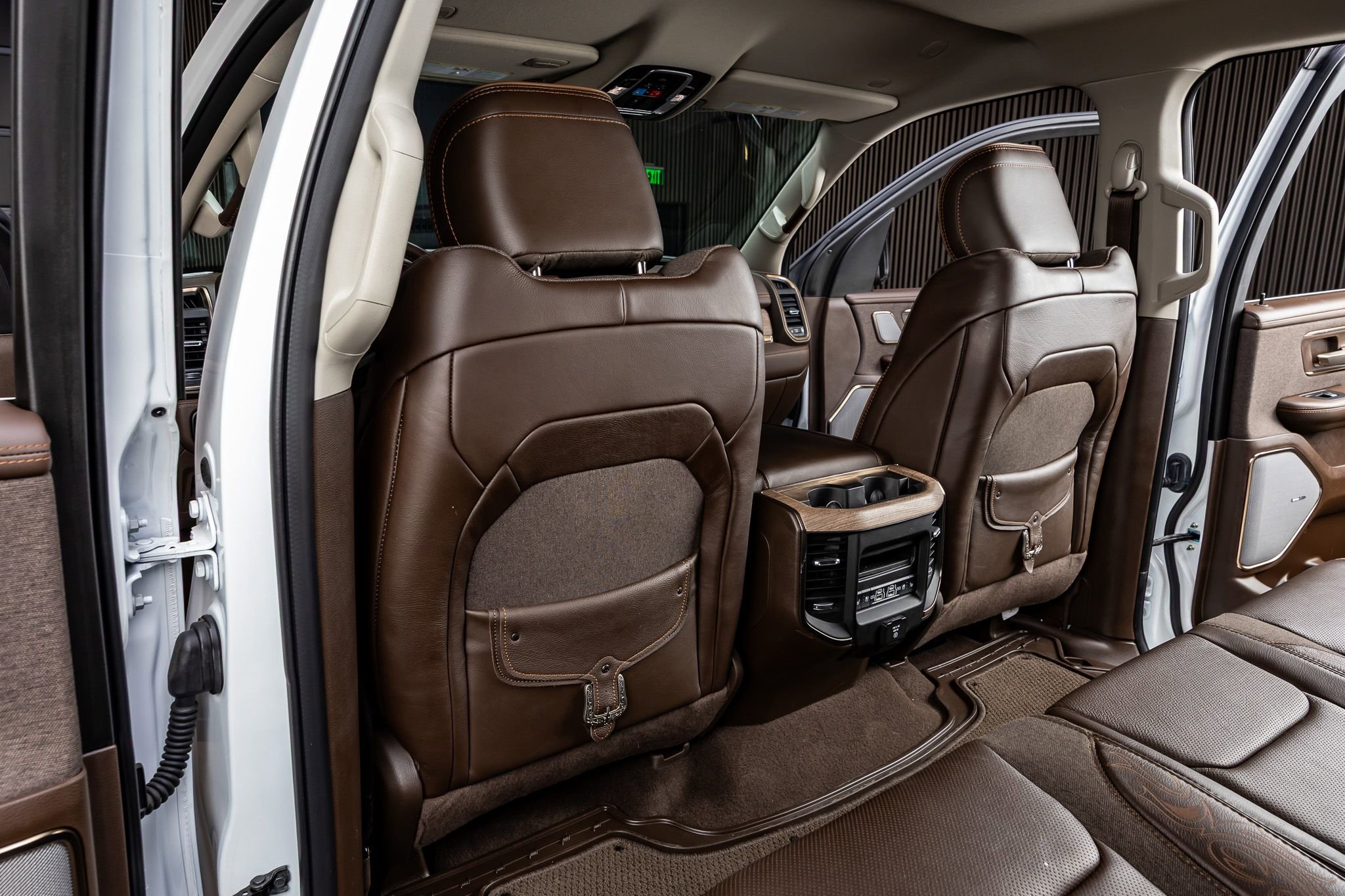 Used 2025 RAM 1500 Limited w/ Bed Utility Group image 34