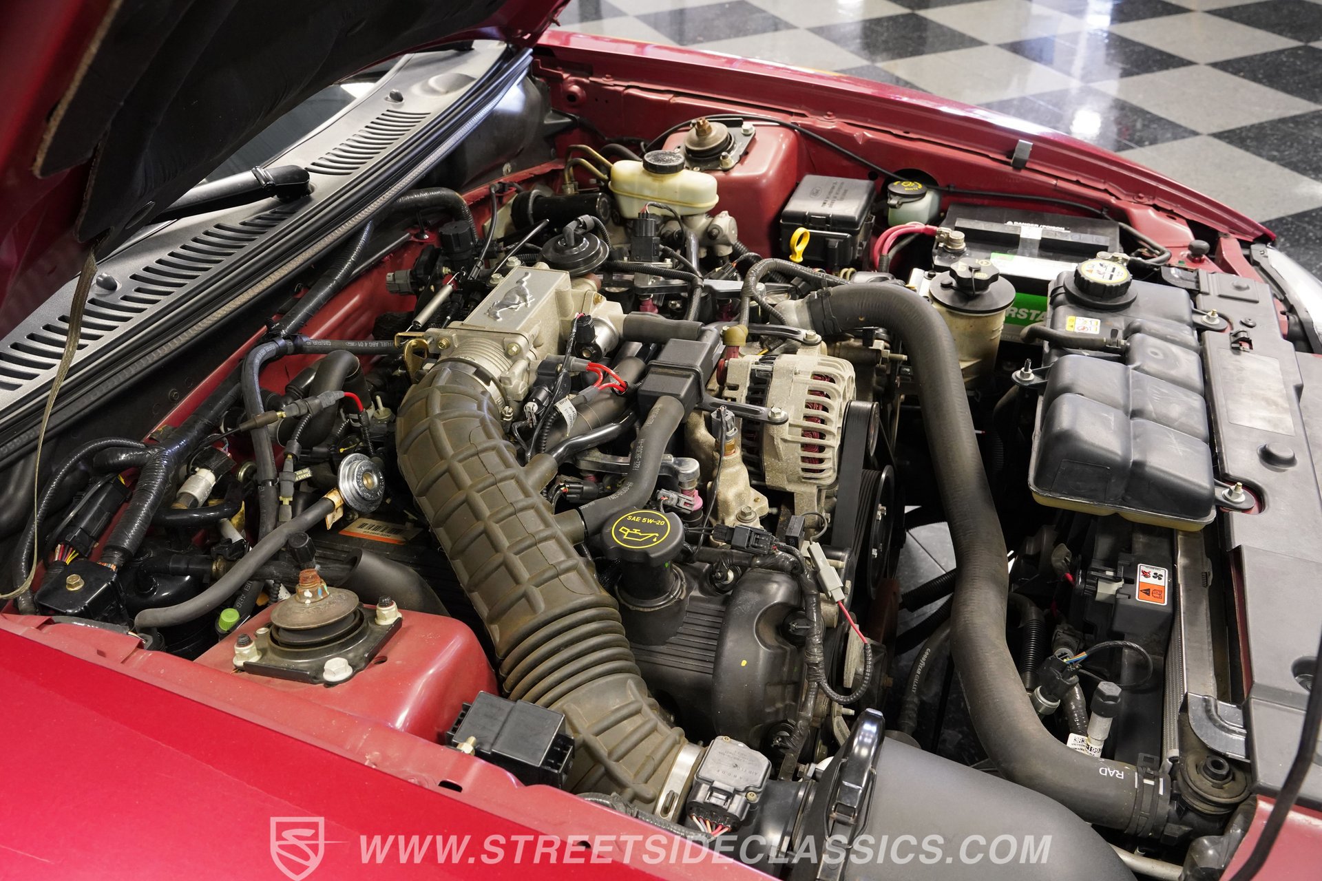 Used 2004 Ford Mustang GT RWD image 36