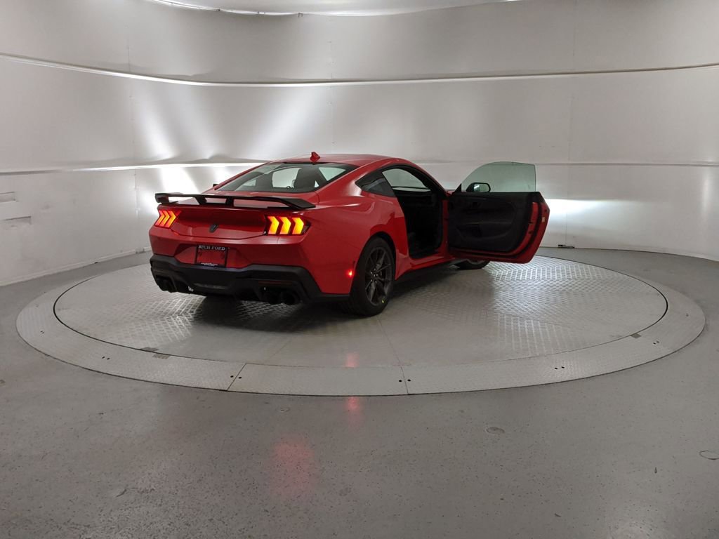 New 2026 Ford Mustang Dark Horse image 9