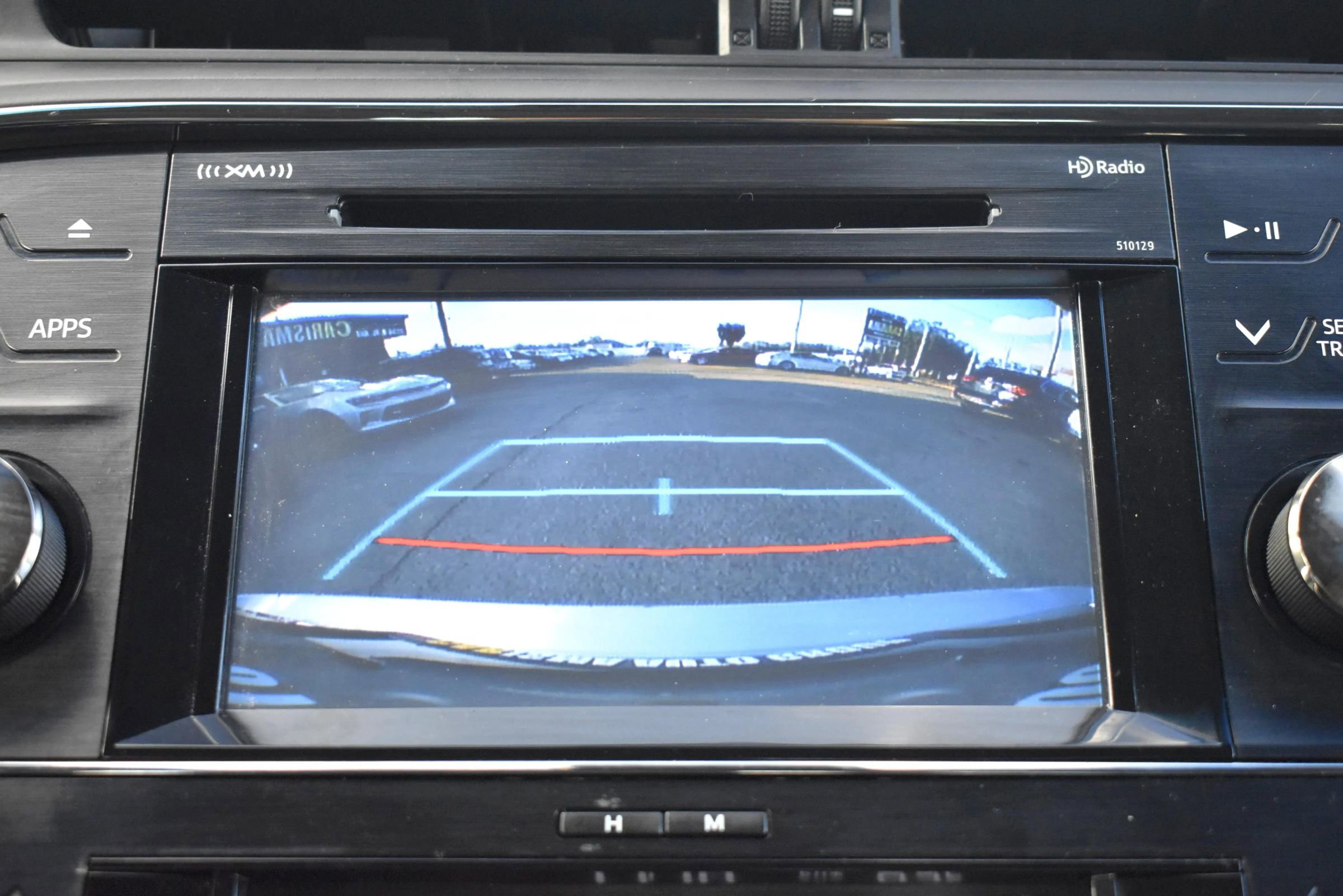 Used 2018 Toyota Avalon XLE image 25