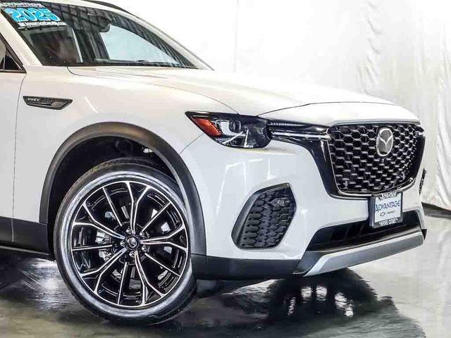 Used 2025 MAZDA CX-70 Plug-In Hybrid w/ Premium Plus AWD/4WD image 3