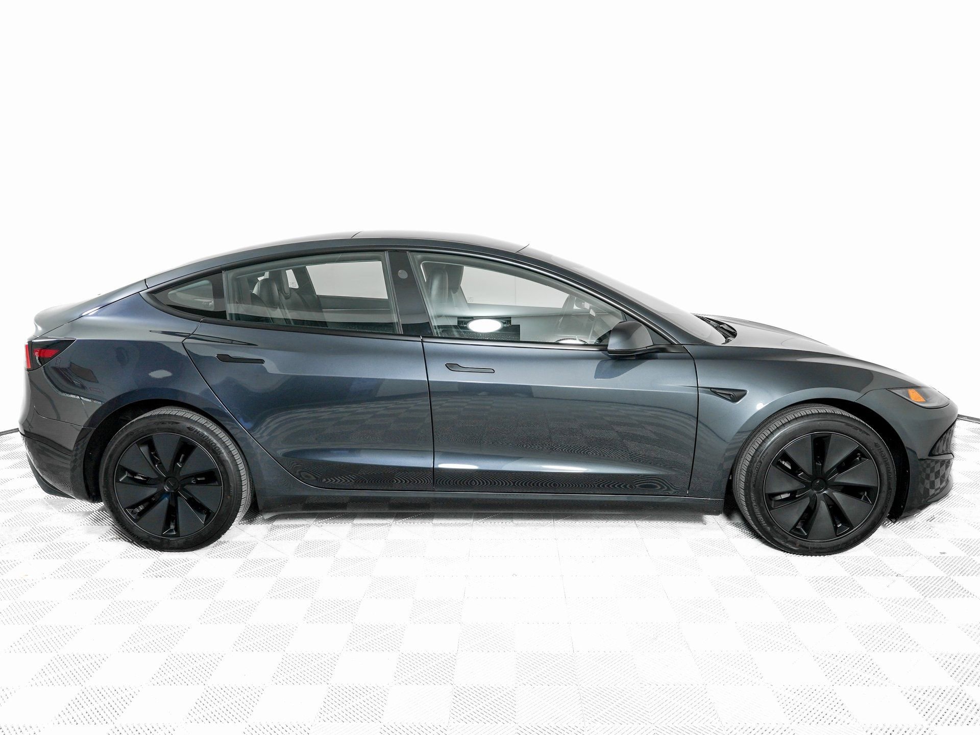Used 2024 Tesla Model 3 Long Range image 4