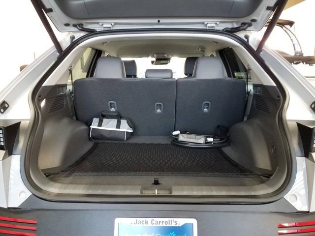 Certified 2025 Hyundai Ioniq 5 SEL image 16