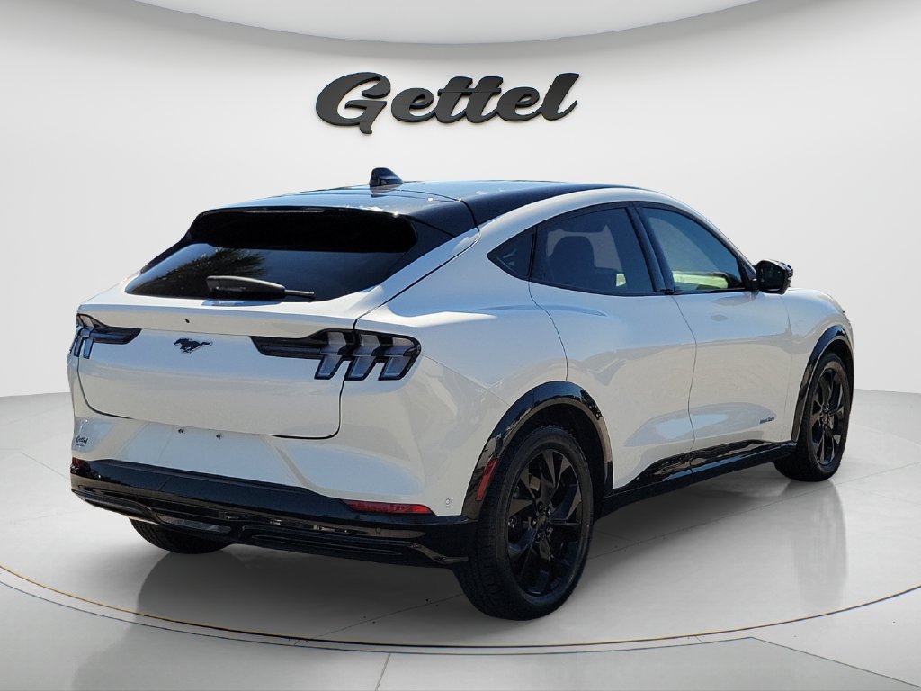 Used 2021 Ford Mustang Mach-E Premium RWD image 5