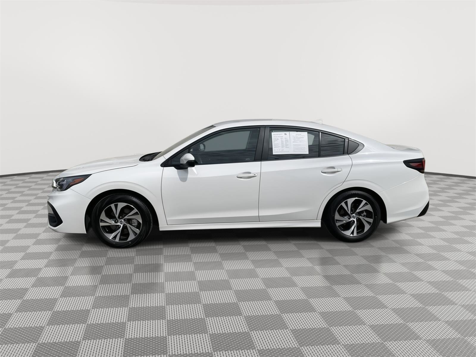 Used 2025 Subaru Legacy Premium image 4