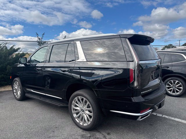 Used 2023 Cadillac Escalade Premium Luxury AWD/4WD image 9