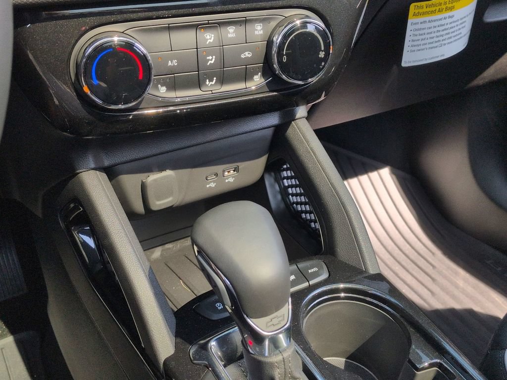 New 2026 Chevrolet TrailBlazer LT w/ LT Cold Weather Package AWD/4WD image 18