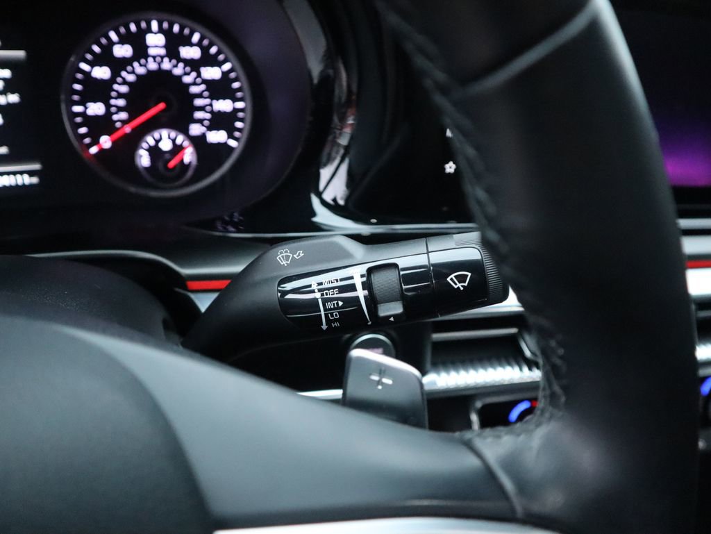 Used 2024 Kia K5 GT image 29