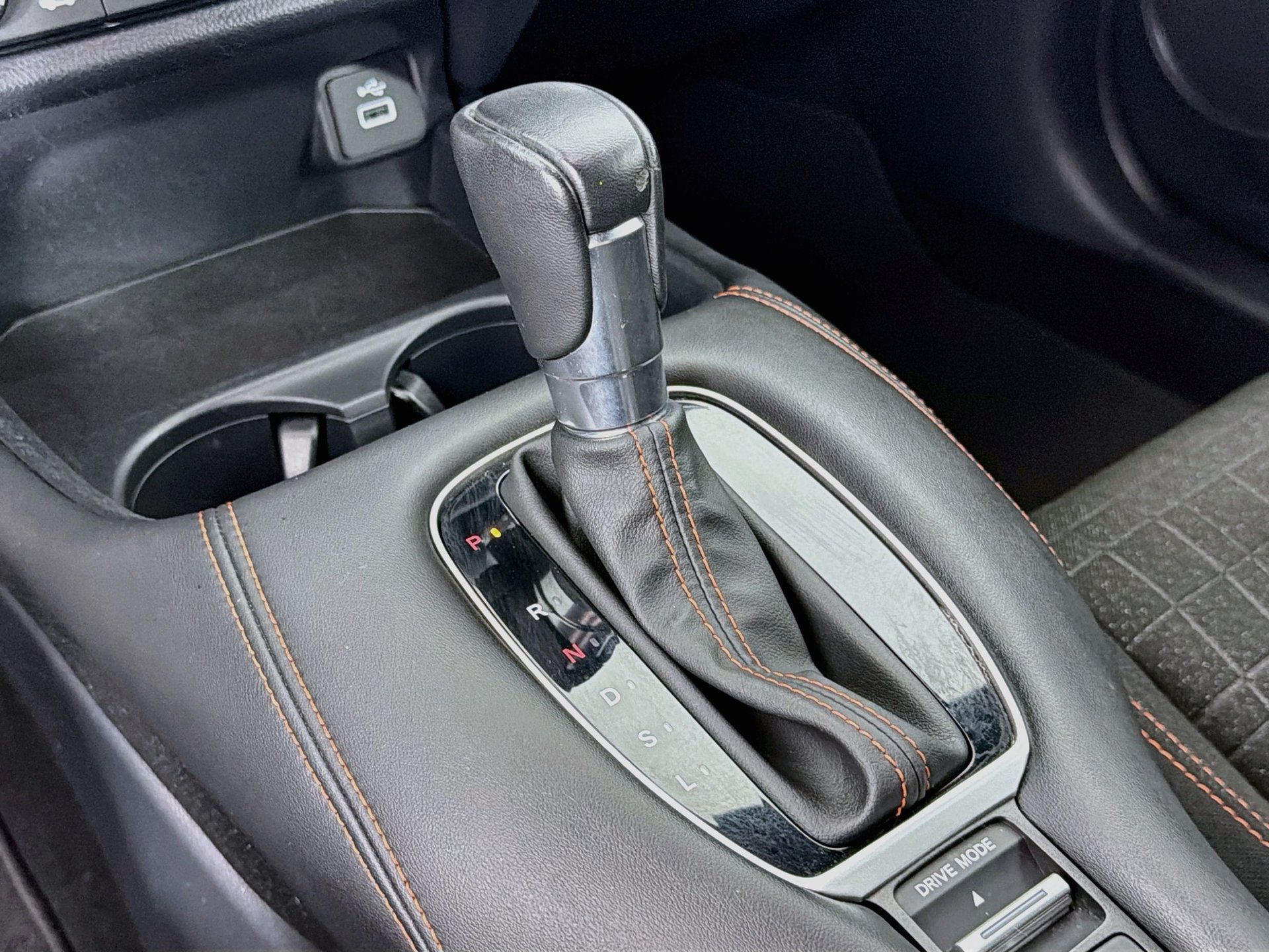 Used 2025 Honda HR-V Sport image 26