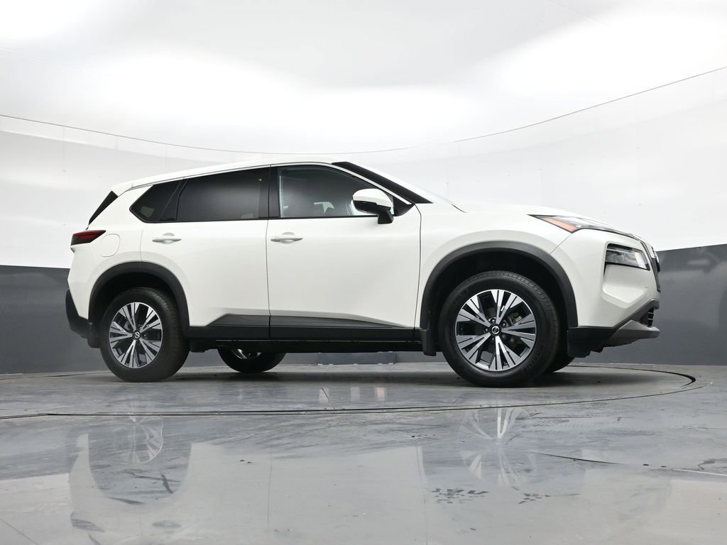 Used 2021 Nissan Rogue SV image 33