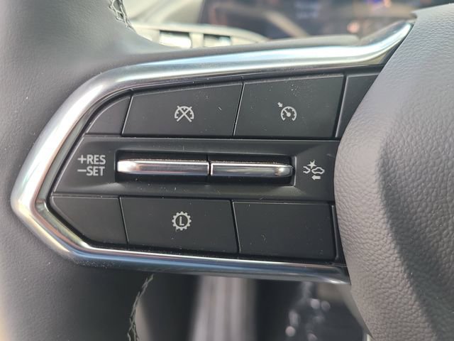 Used 2025 Chevrolet Traverse LT FWD image 29