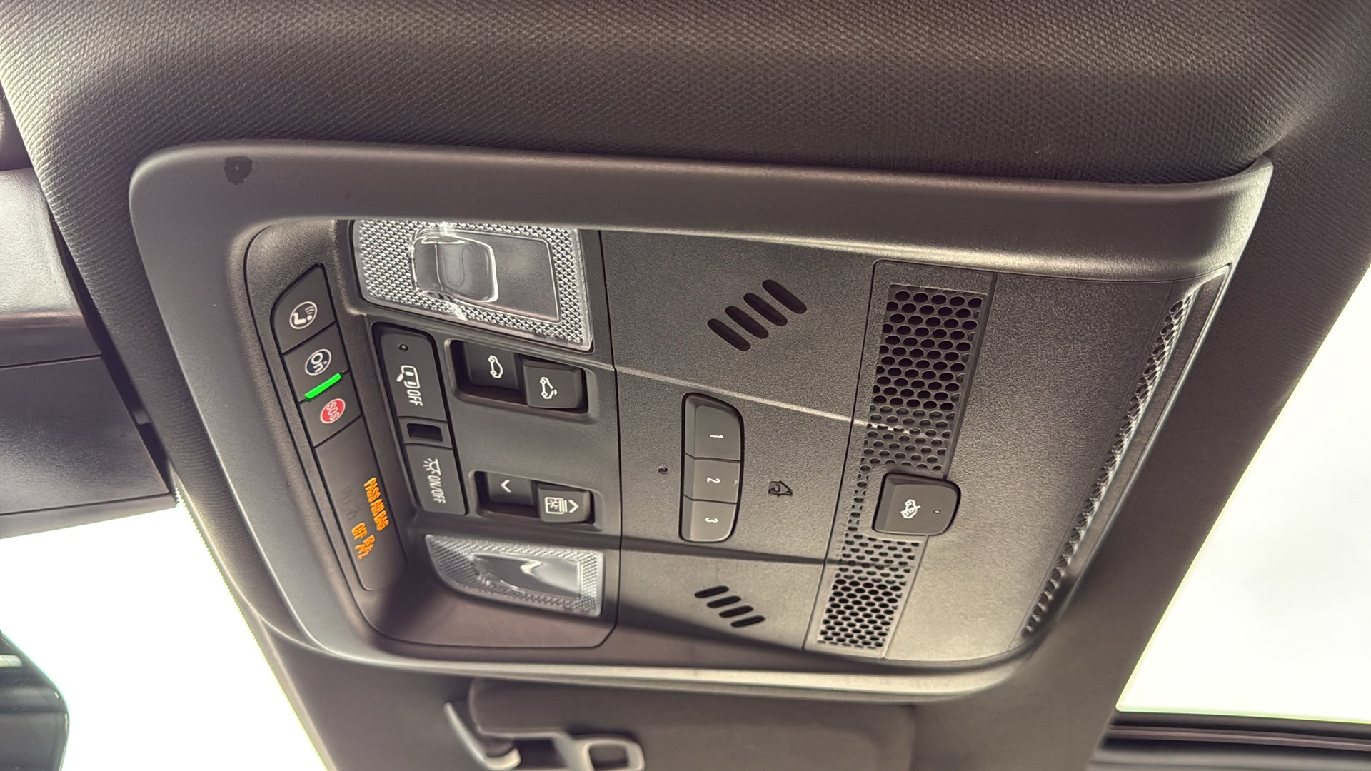 New 2025 Cadillac XT6 Premium Luxury image 27