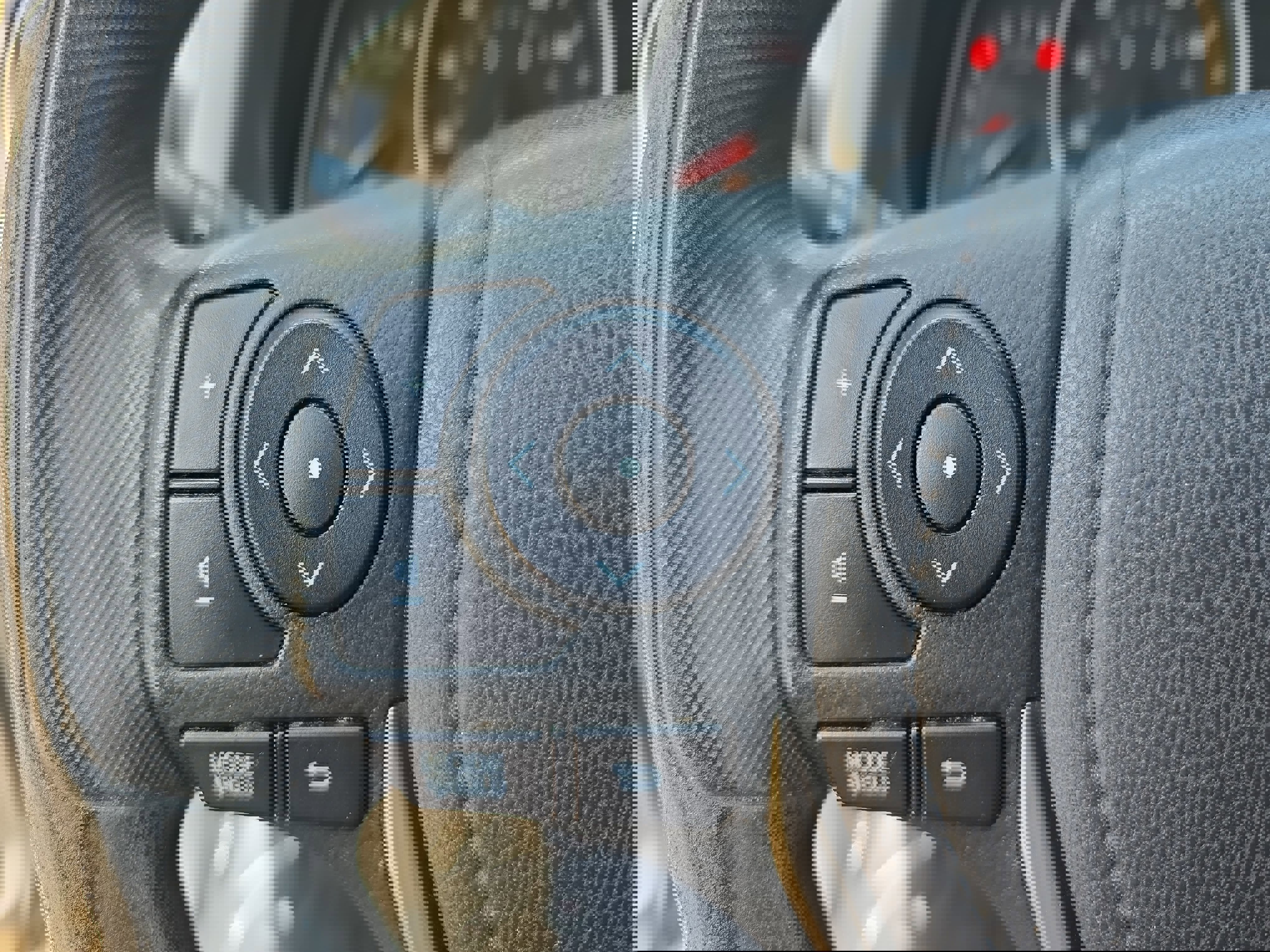 Used 2014 Toyota RAV4 XLE image 18