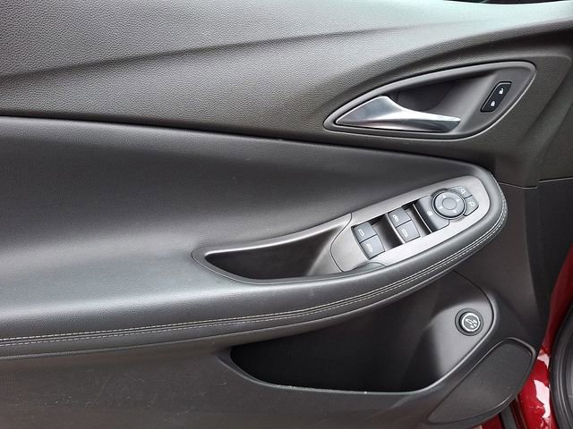 Used 2023 Buick Encore GX Select w/ Sport Touring Package image 25