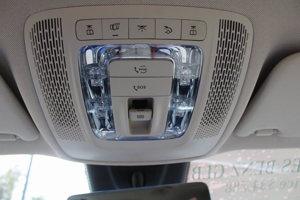 Used 2023 Mercedes-Benz GLB 250 image 51