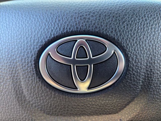Used 2026 Toyota Tacoma SR5 AWD/4WD image 31