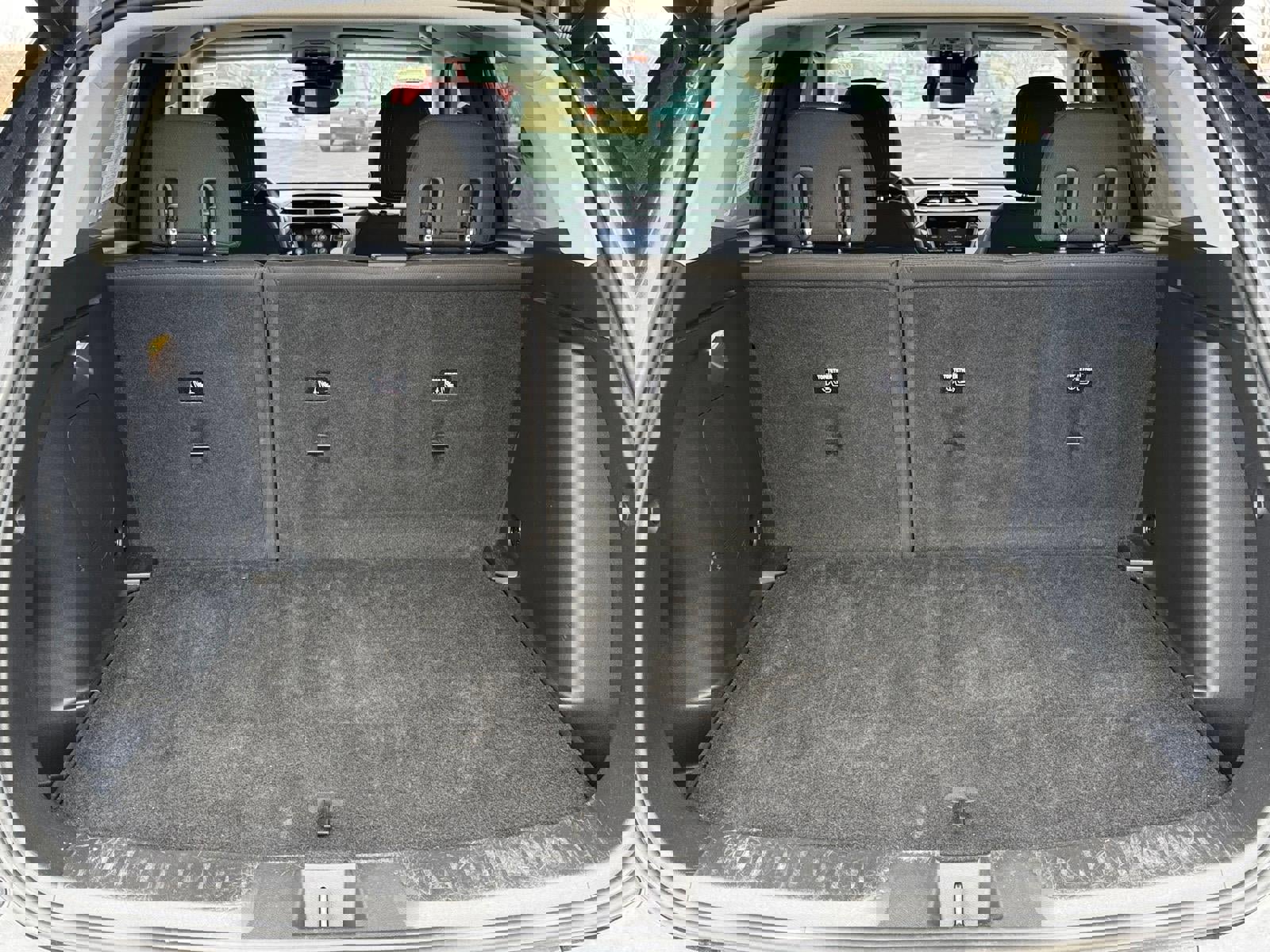 Used 2021 Chevrolet TrailBlazer LT w/ Sun and Liftgate Package image 4