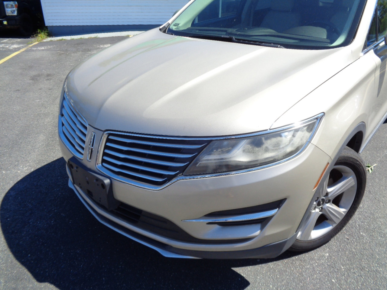 Used 2017 Lincoln MKC Premiere image 6