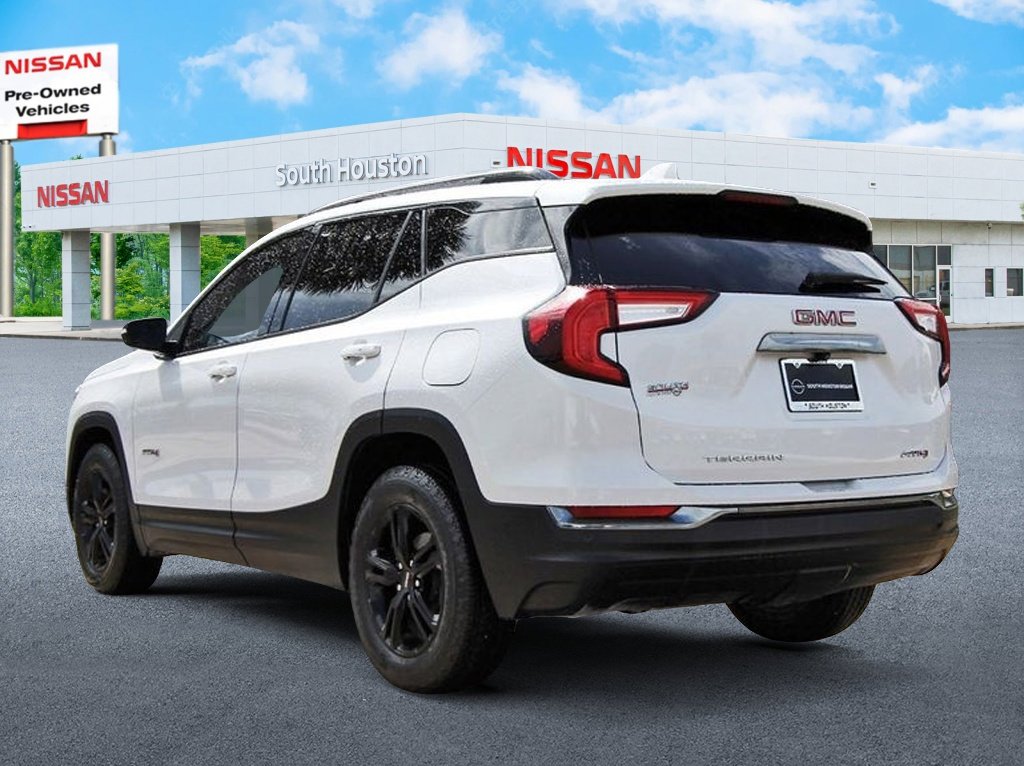 Used 2024 GMC Terrain AT4 w/ Infotainment Package II AWD/4WD image 3